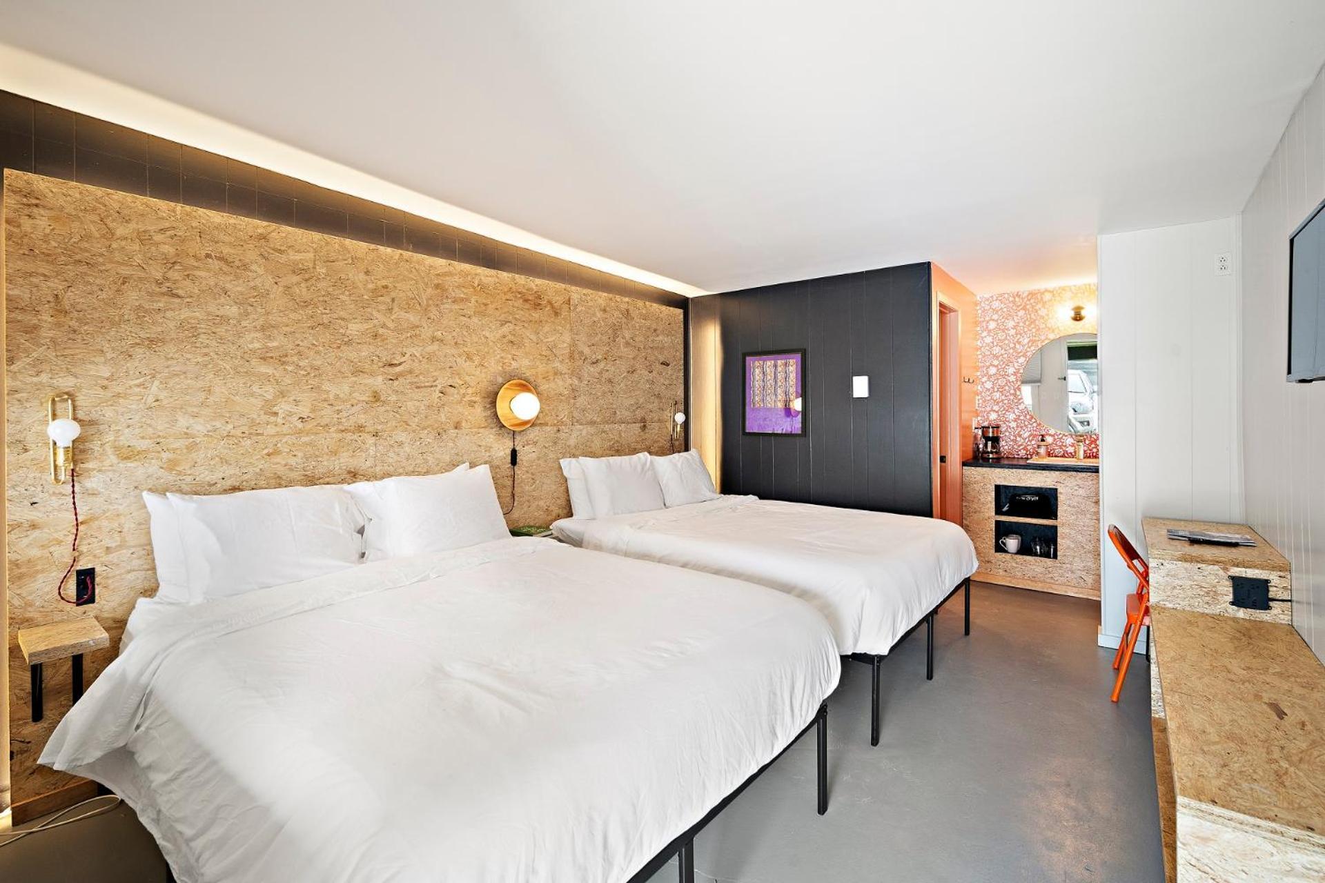 The Brooks Motel Hillsdale Экстерьер фото